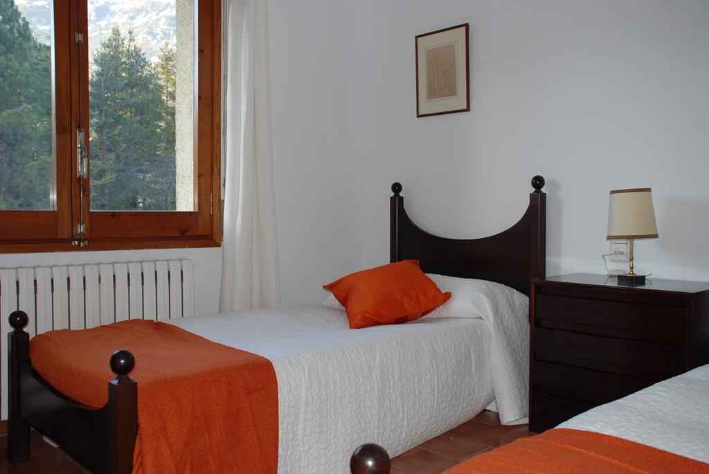 Can Lladoner San Lorenzo de Morunys Pokoj fotografie
